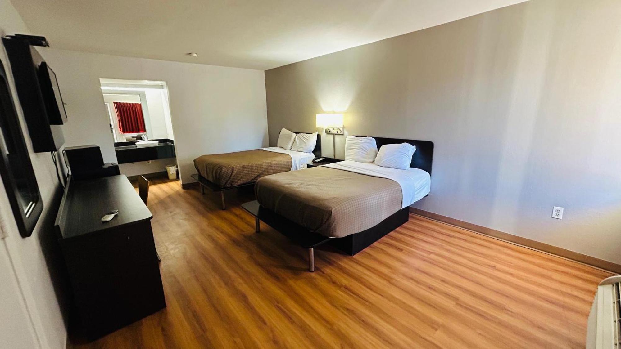 Super 7 Inn By Oyo Tupelo Hwy 178 מראה חיצוני תמונה