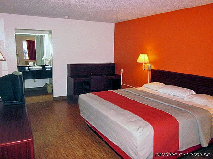 Super 7 Inn By Oyo Tupelo Hwy 178 מראה חיצוני תמונה